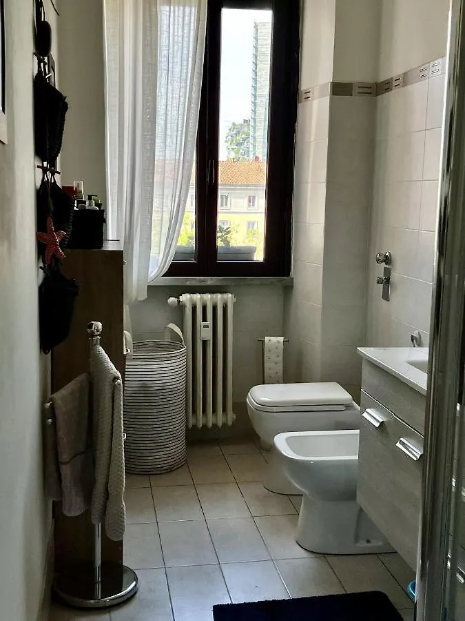 #Private Room In Brera District Milan Homestay